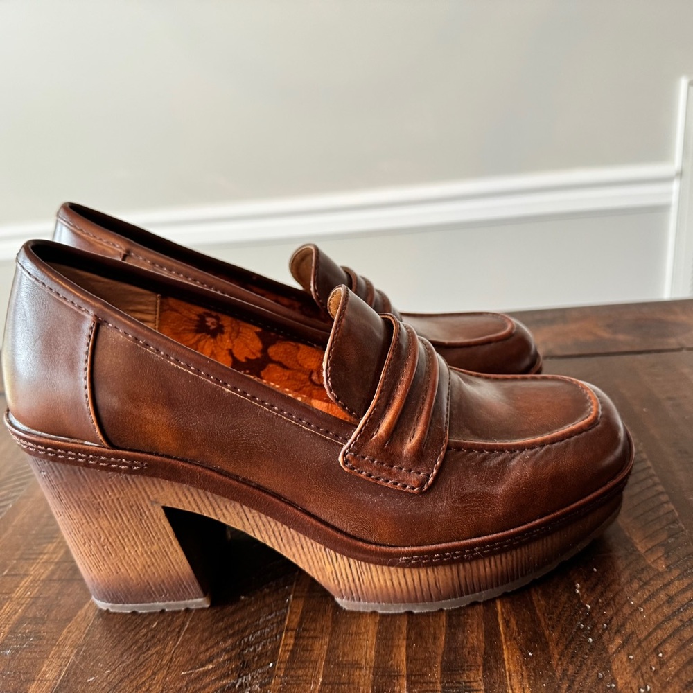 Korks Regina Brown Leather Platform Loafer Heel size 6 Never Worn - Picture 6 of 12